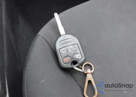 2015 Ford Fiesta Se z USA, uszkodzony, nr VIN 3FADP4EJ0FM140731